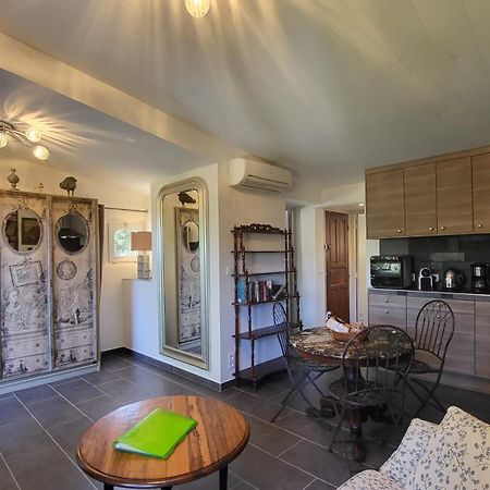 Residence Di A Serra Кальви Экстерьер фото