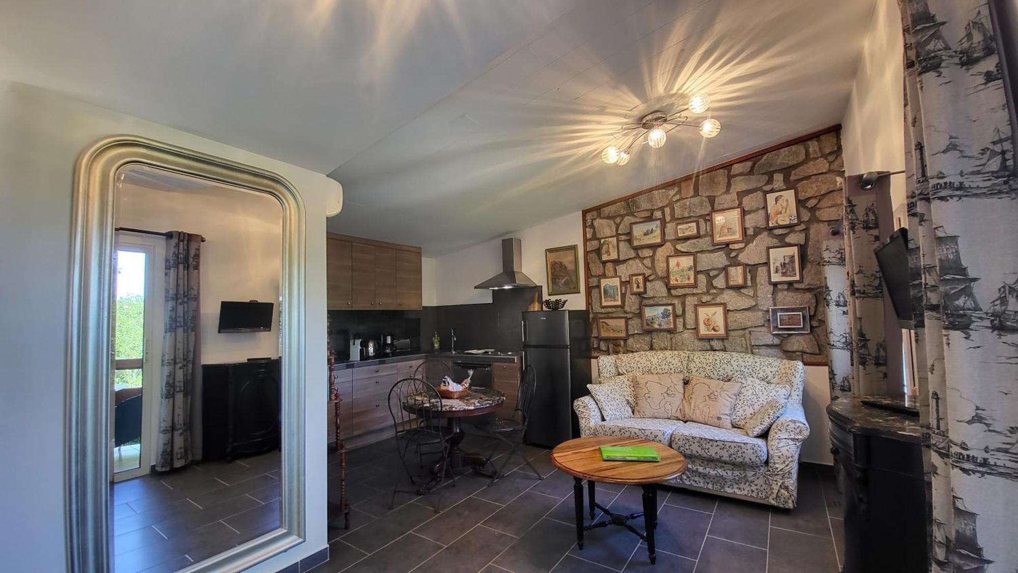 Residence Di A Serra Кальви Экстерьер фото