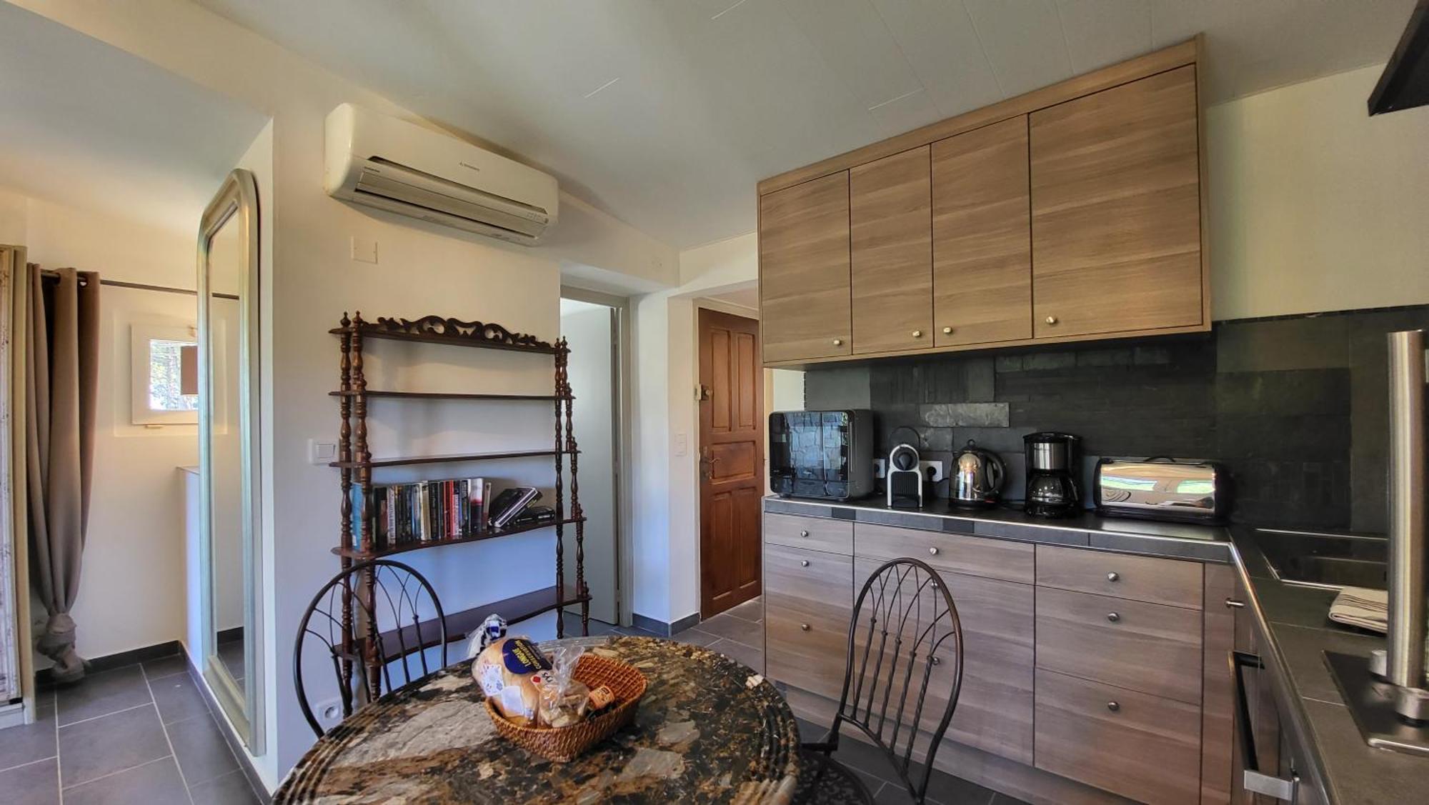 Residence Di A Serra Кальви Экстерьер фото